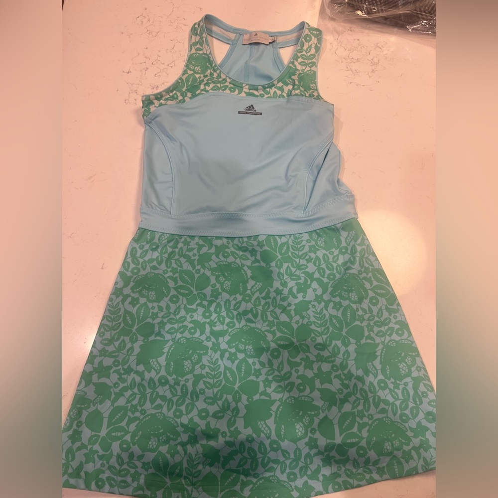 Adidas Stella McCartney - size large